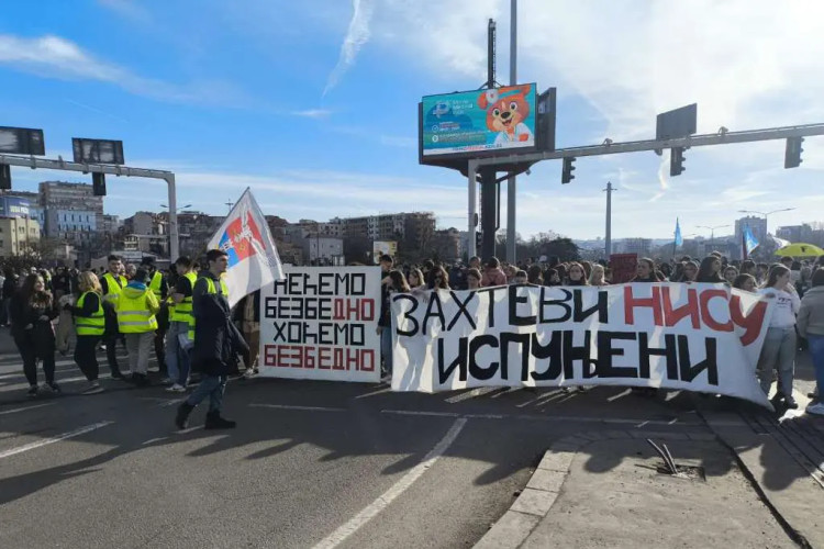 studenti-protest-beograd.jpg