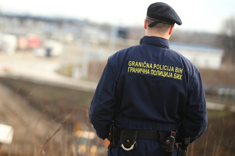 granicna-policija-bih-foto (1).jpg