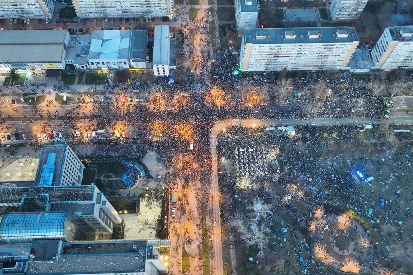 novi sad-protest.jpg