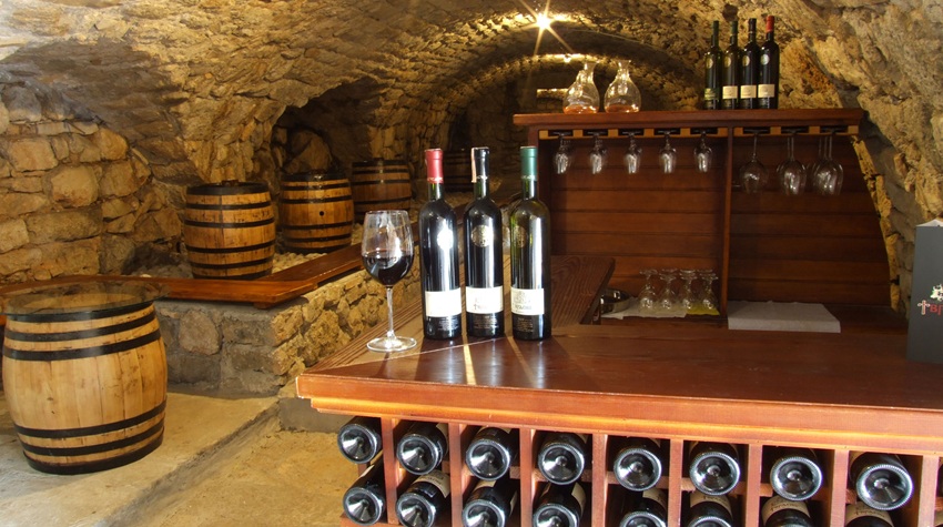 manastir-tvrdos.jpg