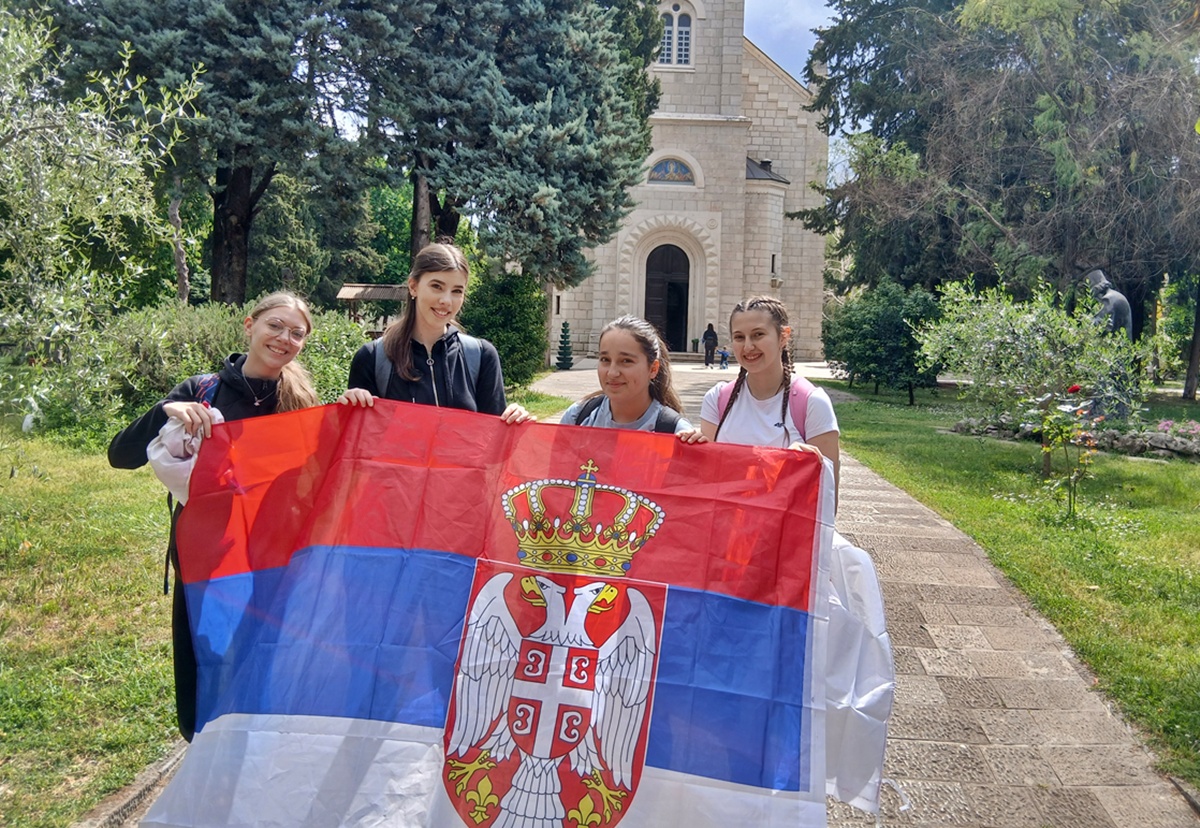 hodocasnici-tb.jpg
