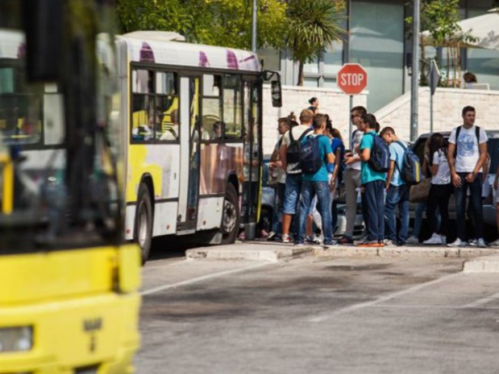 djeca-bus-ekskurzija.jpg