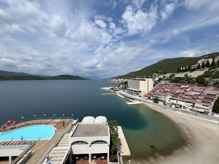 neum.jpg