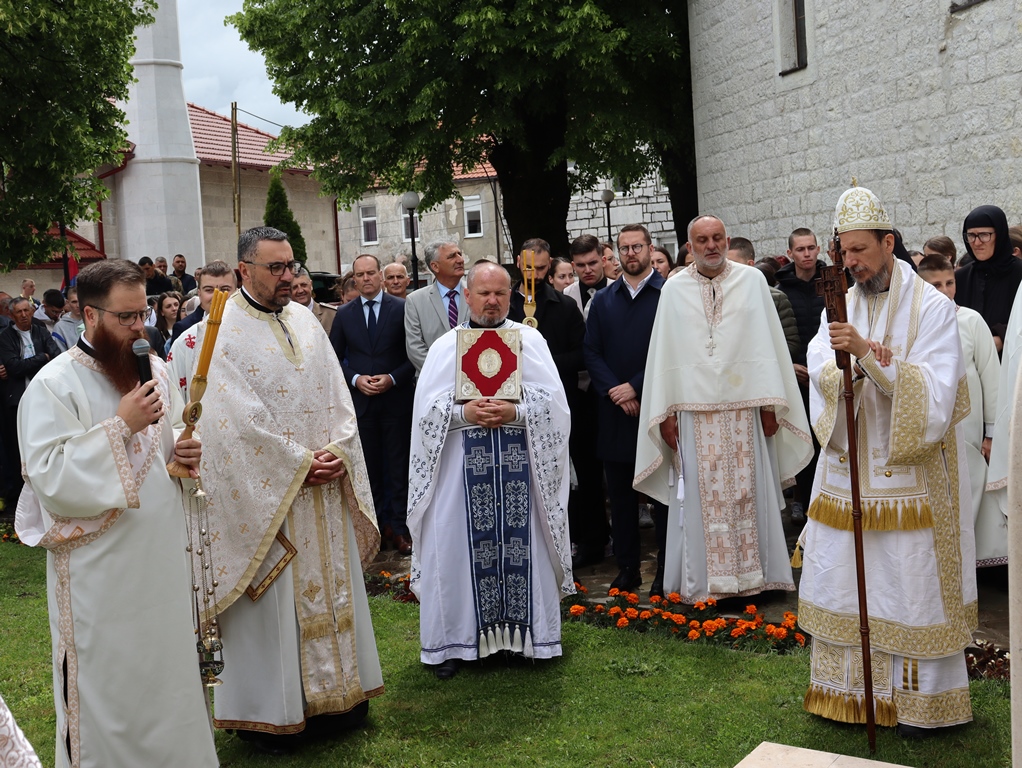 nevesinje-spasovdan12.jpg