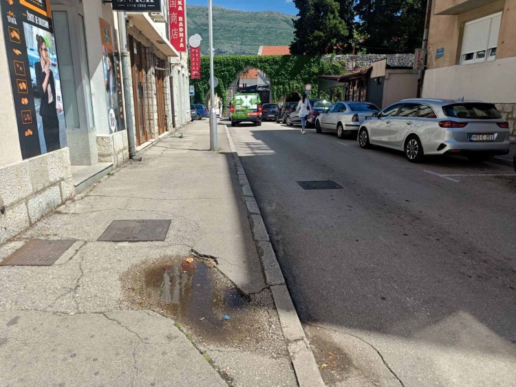 trotoar-stari-grad (1).jpg