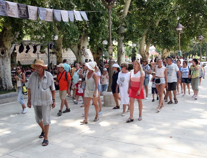 turisti-trebinje.jpg