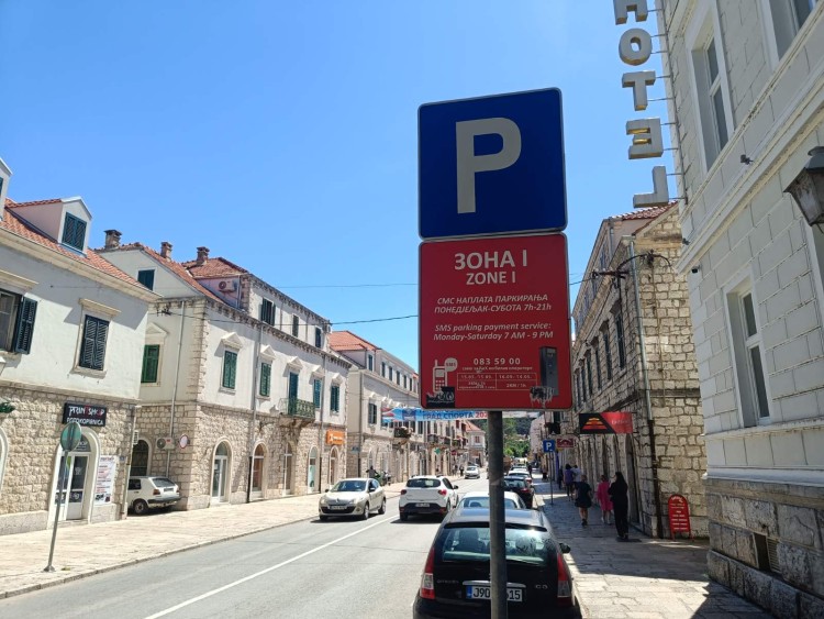 trebinje-parking (1).jpg