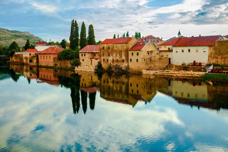grad-trebinje-2400x1600 (1).jpg