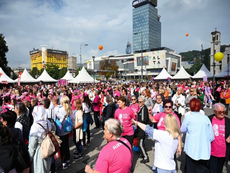 race-for-cure-bh-telecom-1 (1).jpg