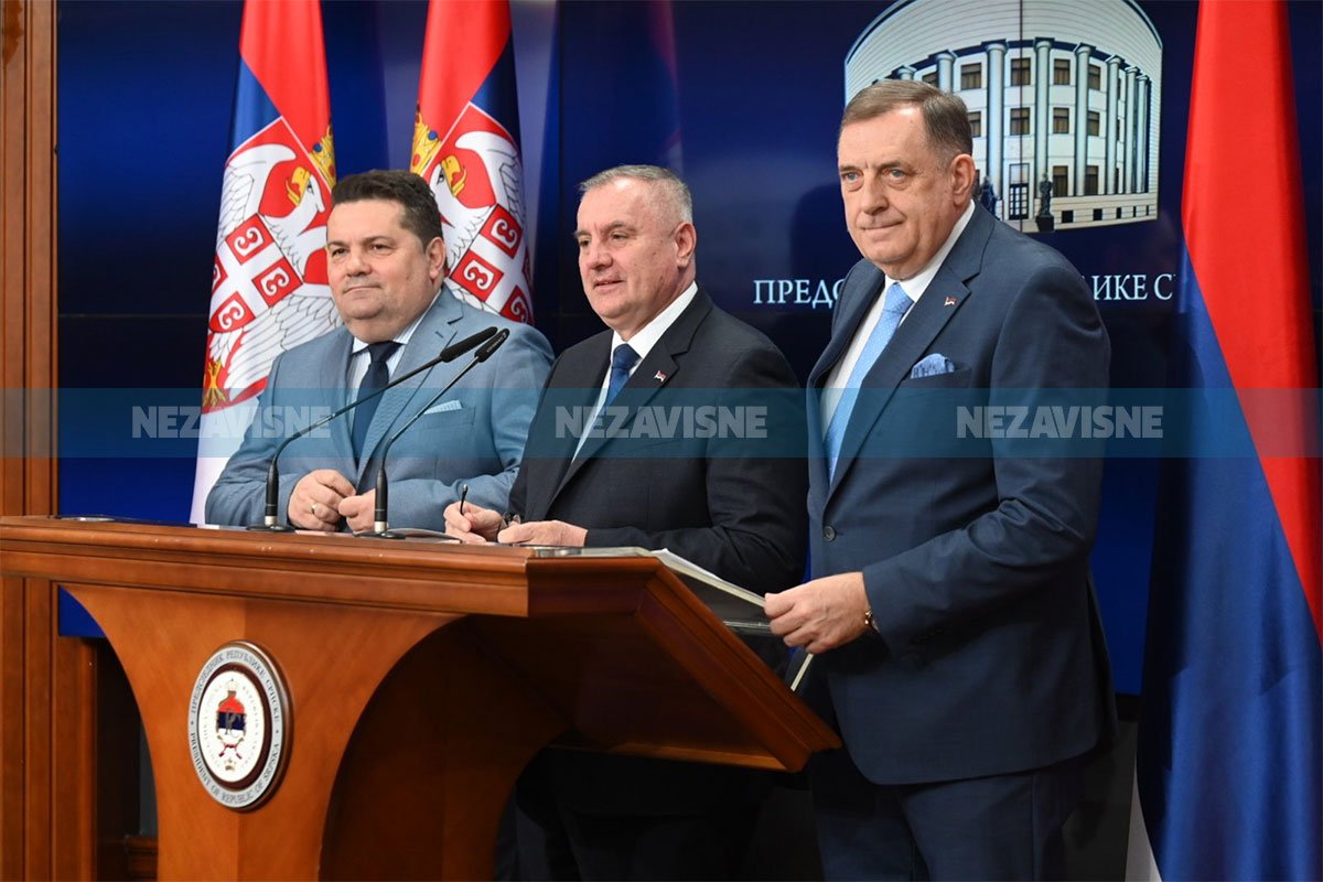 dodik-viskovic-stevandic.jpg