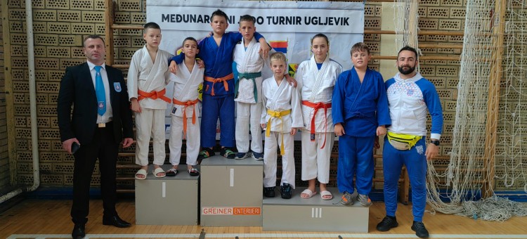 mali-dzudisti (1).jpg