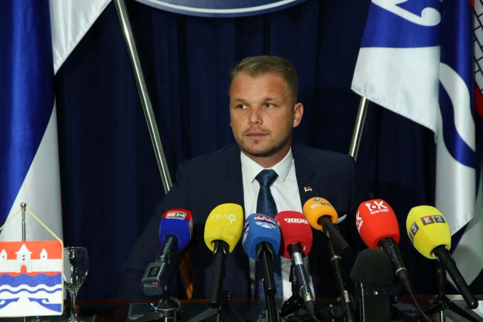 stanivukovic.jpg