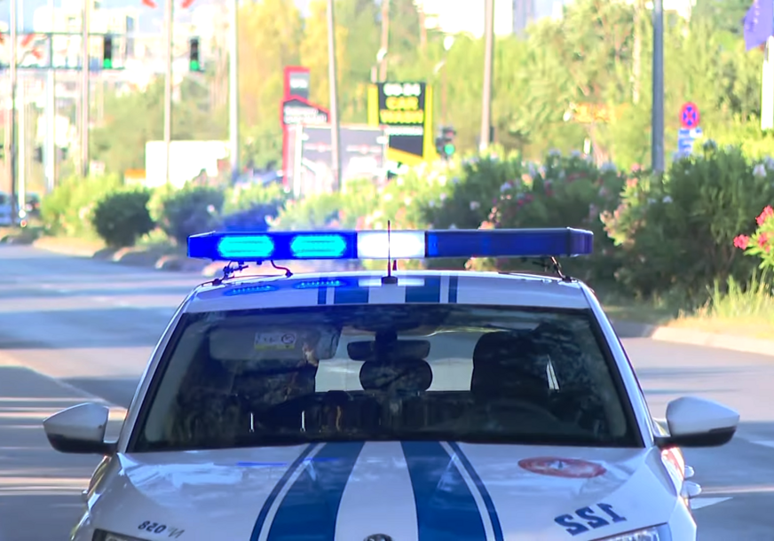 crna-gora-policija-872x610.png
