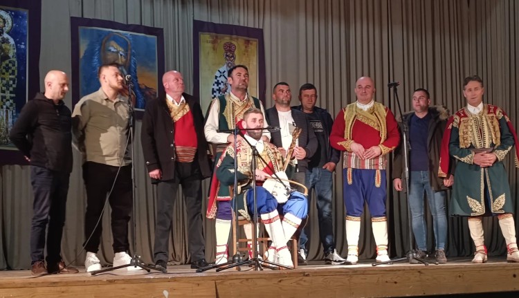 guslarsko-vece-gacko (1).jpg