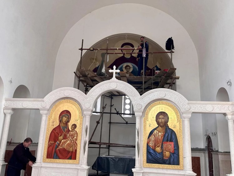 oslikavanje-hrama (1).jpg