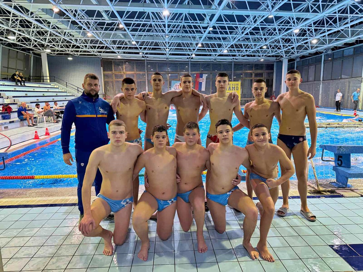 vaterpolo-leo.jpg