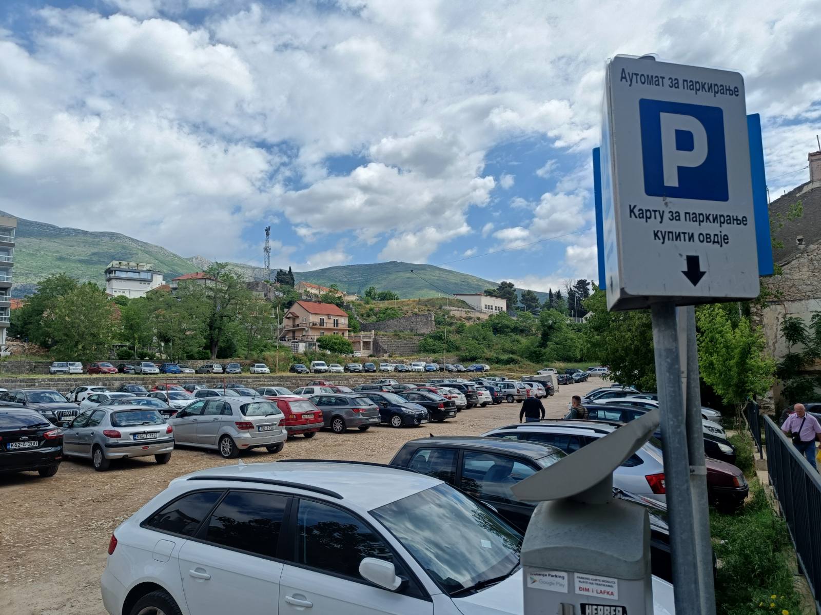parking-sjeverni-logor-trebinje.jpg