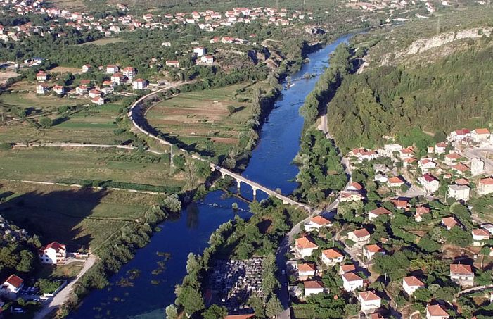 zeljeznicki most.jpg