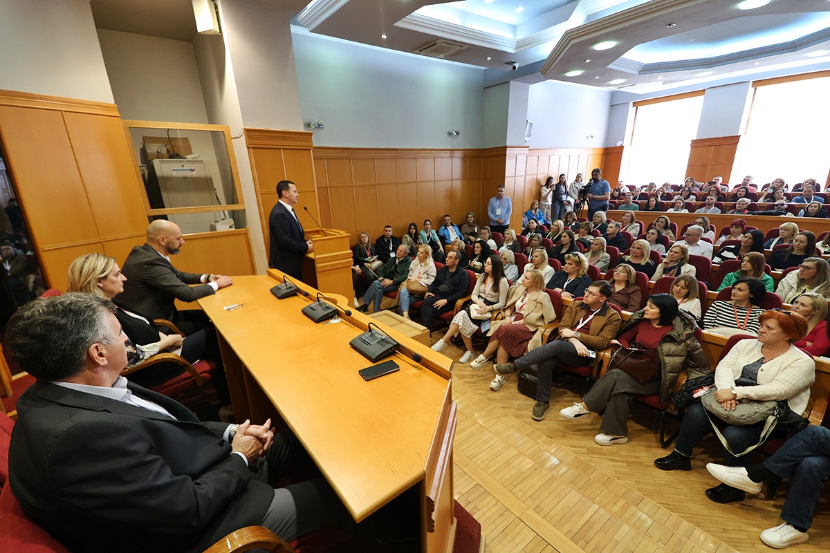 Prijem prosvjetari.jpg