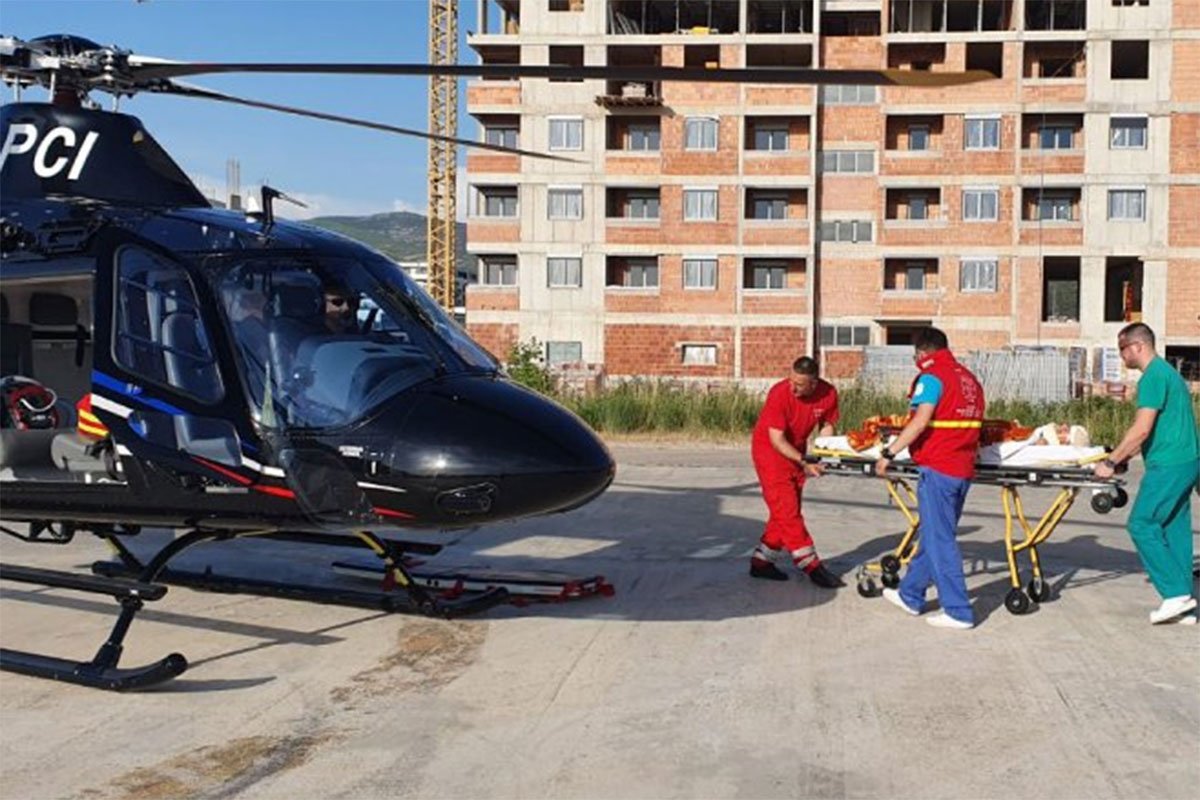 Djecak helikopter ukc rs.jpg